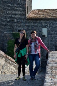 Photography holiday in Umbria - Kimberley and I at roman ruins (427x640)