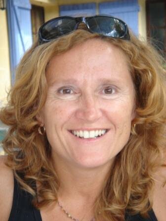 jewellery making holiday host Caroline