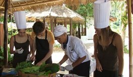 Cooking and yoga holiday Thailand