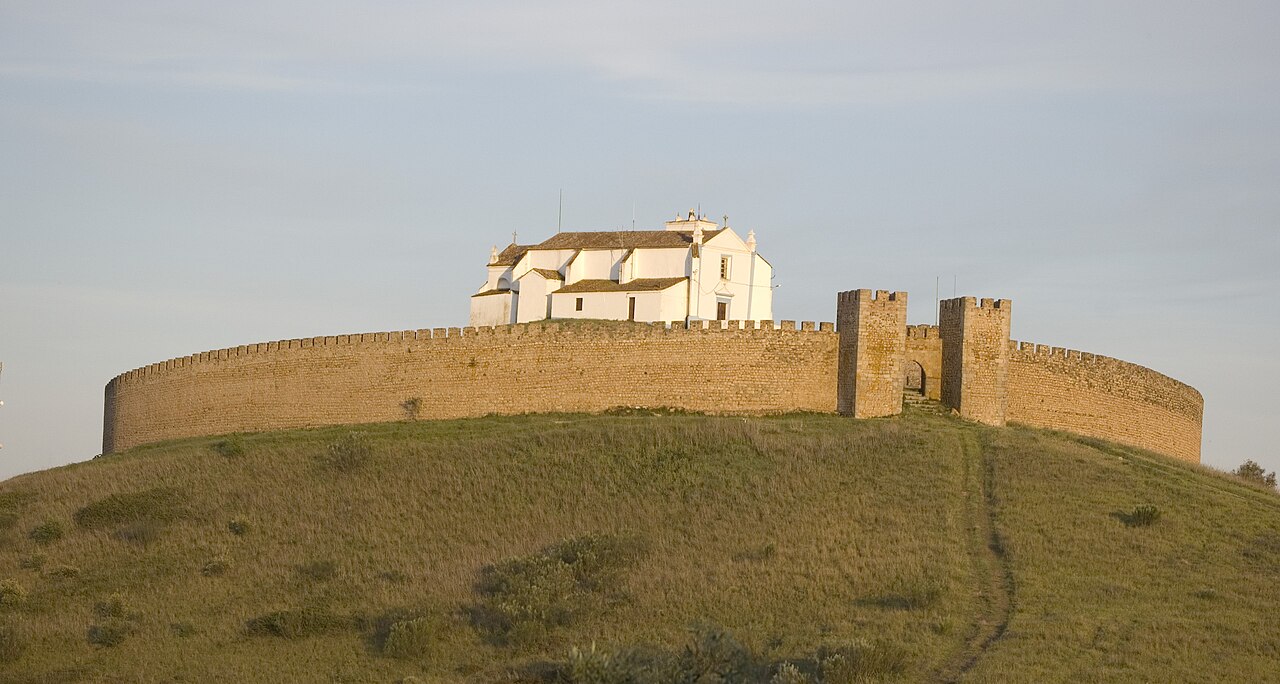Arraiolos Castle above the Alentejo landscape