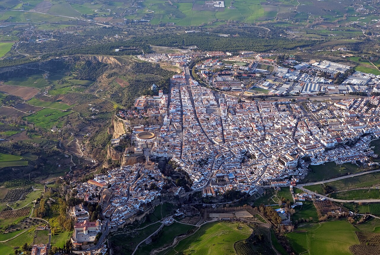 Aerial view of Ronda divided by the deep Tajo gorge